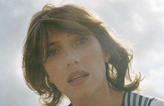 Aldous Harding by Clare Shilland