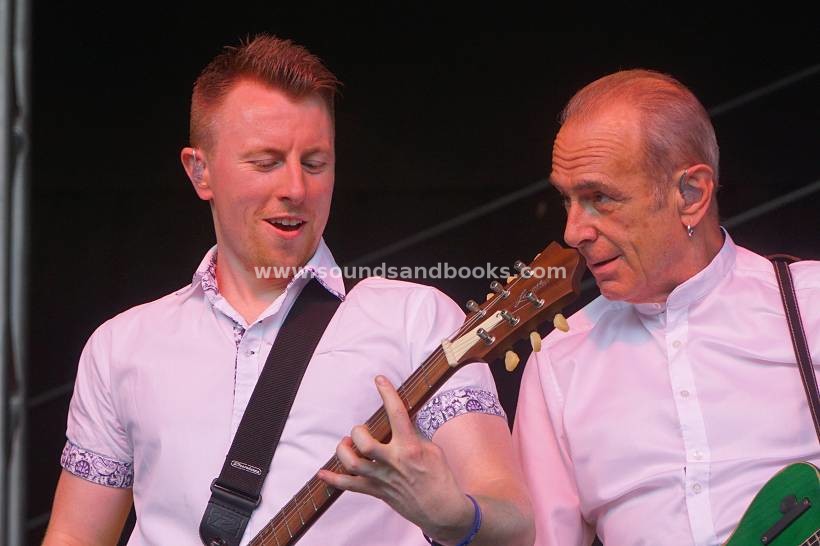 Status Quo live Hamburg Stadtpark 2019 by Gérard Otremba