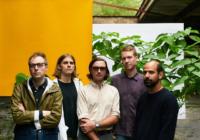 Real Estate: Paper Cup – Song des Tages