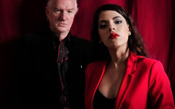 Mick Harvey und Amanda Acevedo credit Matthew Ellery