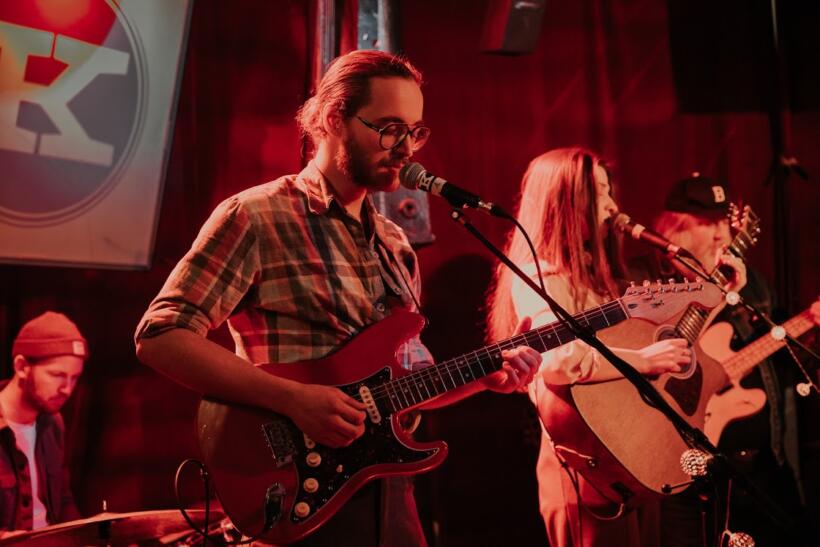 Amber & The Moon live Hamburg 2023 Knust by Niko Schmuck Sounds & Books