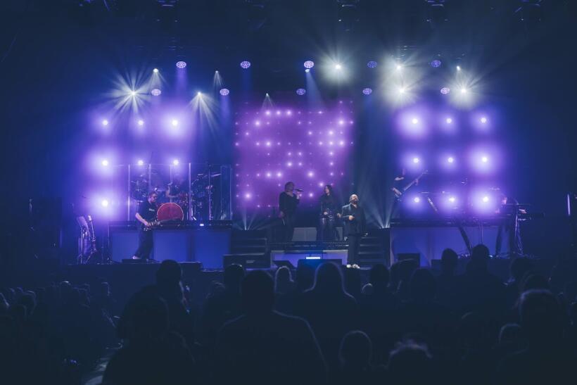 Alphaville live Hamburg 2025 Inselpark Arena by Niko Schmuck Sounds & Books