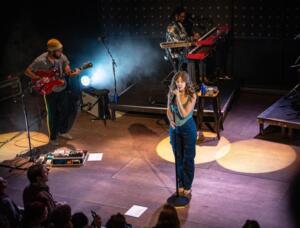 Lake Street Dive live Hamburg 2025 Mojo Club by Sarah Ismail Soounds & Books