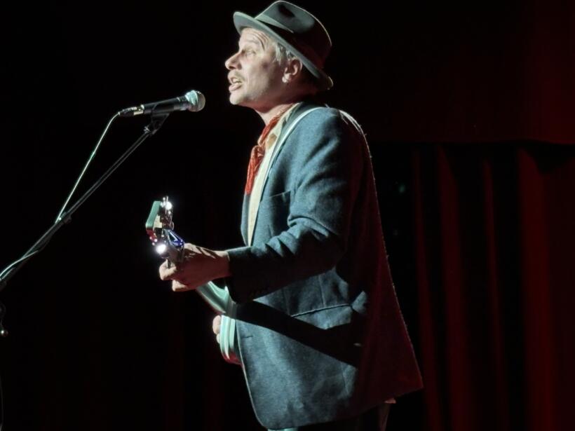 Robert Stadlober live Postdam 2025 Waschhaus by Werner Herpell Sounds & Books