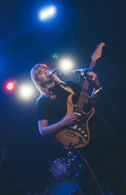 Anna Wydra live Hamburg 2025 Hebebühne by Niko Schmuck Sounds & Books