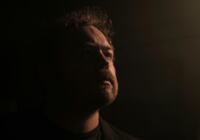 Der Songwriter Robert John Hope im Interview